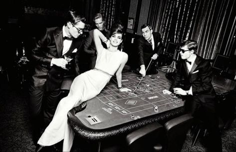 The Secret Behind Slot Machine Animations: How Visuals Hook You to Play